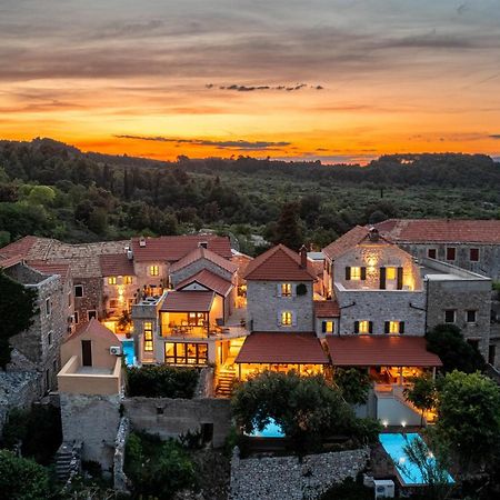 Dvor Pitve Villas Jelsa  Exterior foto
