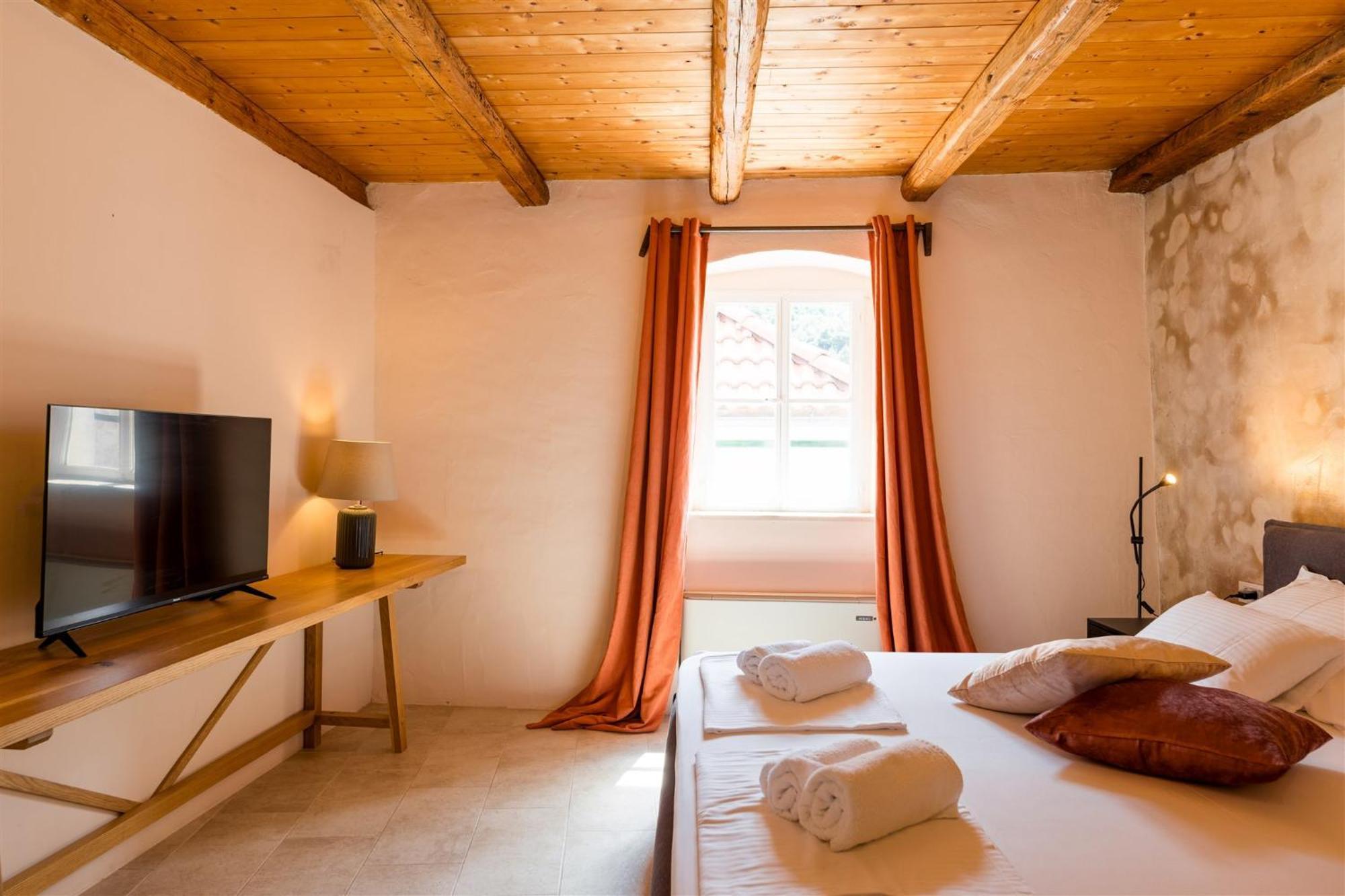 Dvor Pitve Villas Jelsa  Habitación foto