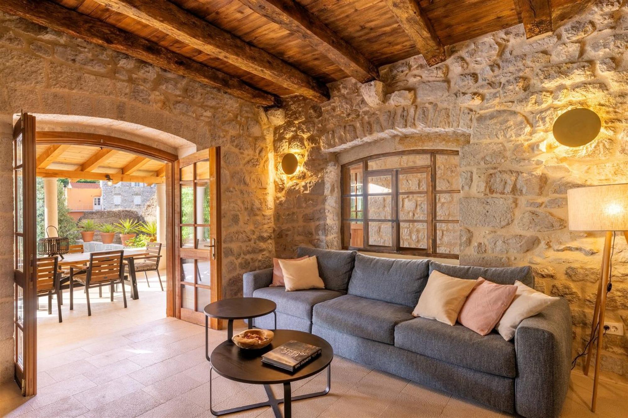 Dvor Pitve Villas Jelsa  Habitación foto